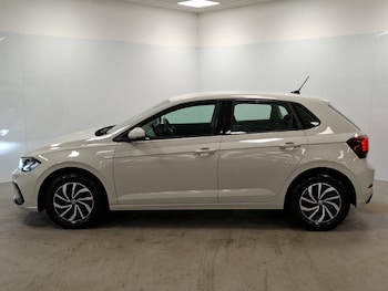 Used Volkswagen Polo 2023 for sale - 76669725: Photo