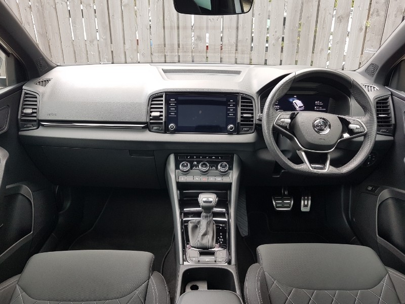 Used Skoda Karoq 2024 for sale - 76347620: Photo 2