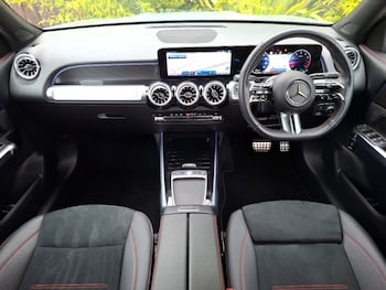 Used Mercedes-Benz GLB 2025 for sale - 79342859: Photo