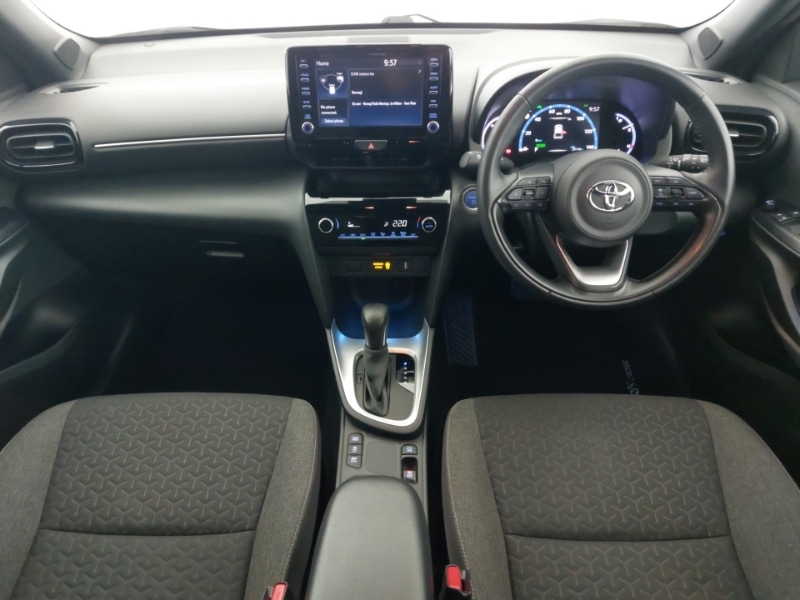 Used Toyota Yaris Cross 2022 for sale - 78032321: Photo 2