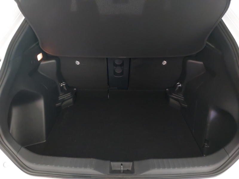 Used Toyota Yaris Cross 2022 for sale - 78032321: Photo 8