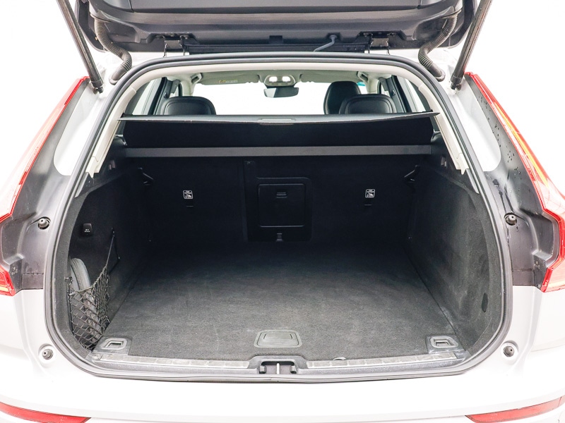 Used Volvo XC60 2023 for sale - 77101543: Photo 8