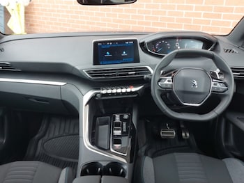 Used Peugeot 3008 2024 for sale - 76700365: Photo