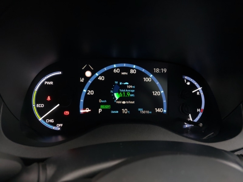 Used Toyota Yaris Cross 2022 for sale - 76639763: Photo 12