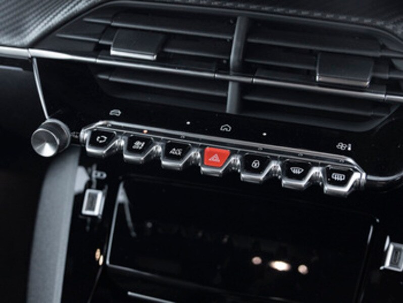 Used Peugeot 2008 2026 for sale - 77752547: Photo 12