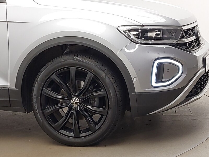 Used Volkswagen T-Roc 2023 for sale - 77690408: Photo 9