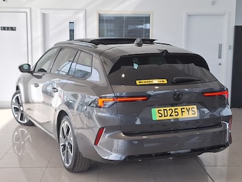 Used Vauxhall Astra 2025 for sale - 75914084: Photo