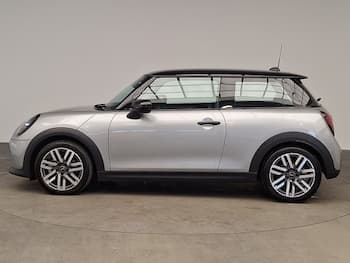 Used MINI Cooper 2025 for sale - 79685713: Photo