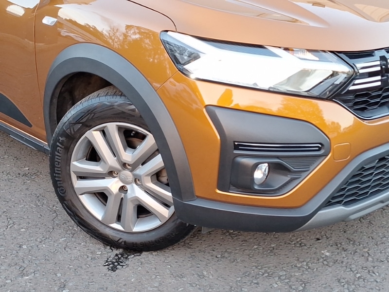 Used Dacia Sandero Stepway 2023 for sale - 76518981: Photo 9