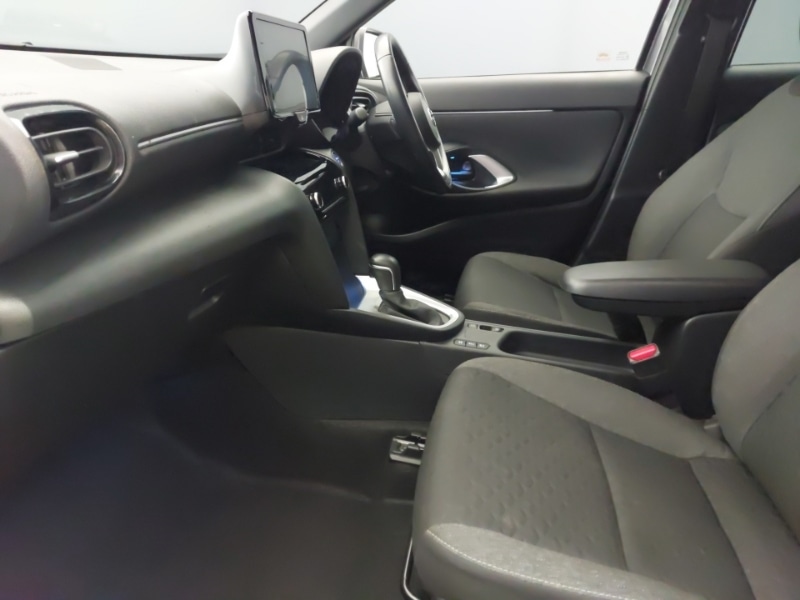Used Toyota Yaris Cross 2023 for sale - 77537020: Photo 5