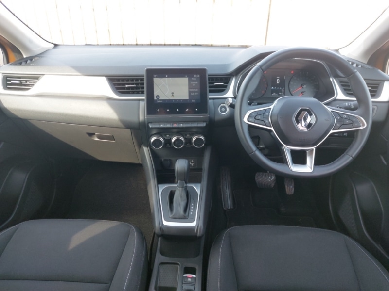Used Renault Captur 2020 for sale - 77964602: Photo 2
