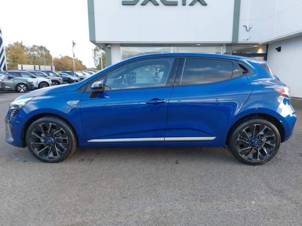 Used Renault Clio 2025 for sale - 76198973: Photo 4