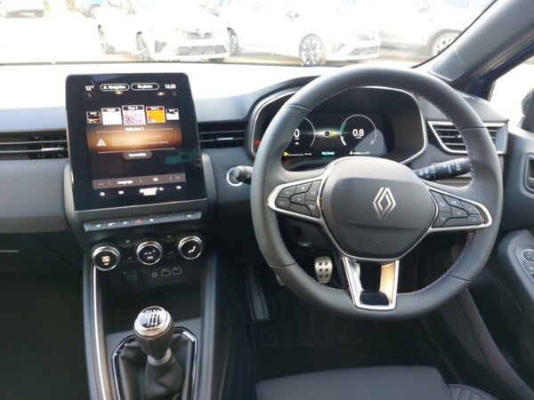 Used Renault Clio 2025 for sale - 76198973: Photo 7