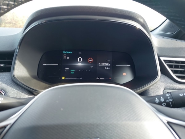 Used Renault Clio 2025 for sale - 76220742: Photo 12