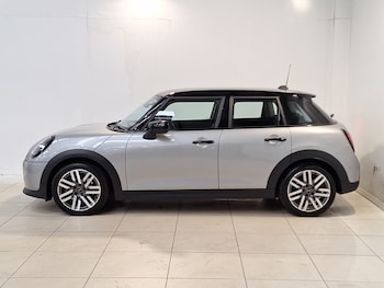 Used MINI Cooper 2025 for sale - 78921917: Photo