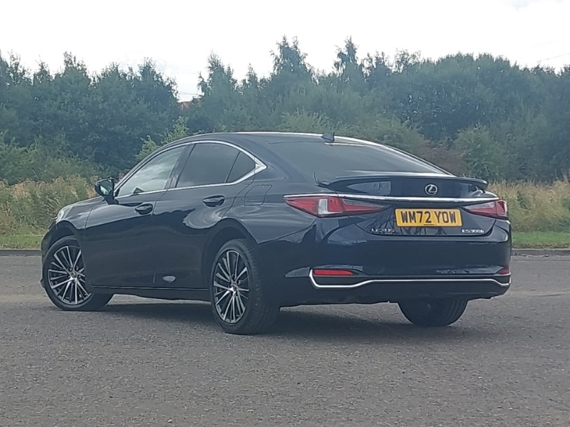 Used Lexus ES 2023 for sale - 76320965: Photo 3