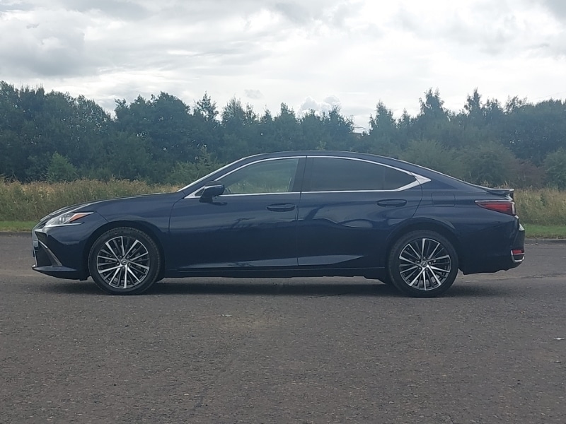 Used Lexus ES 2023 for sale - 76320965: Photo 4