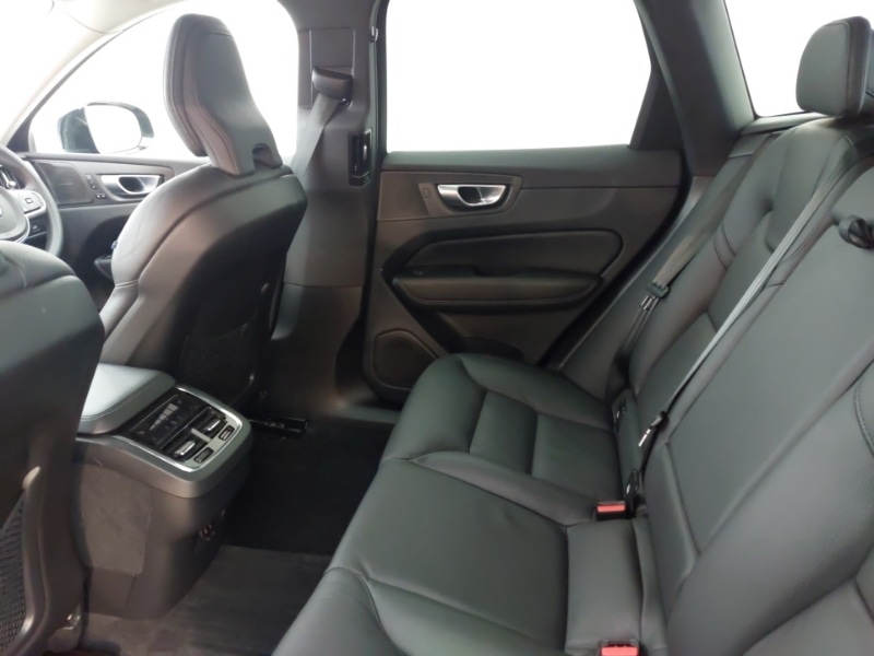 Used Volvo XC60 2023 for sale - 77273728: Photo 6