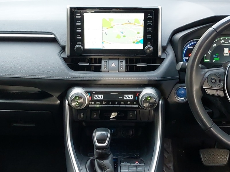 Used Toyota RAV4 2020 for sale - 76742100: Photo 11