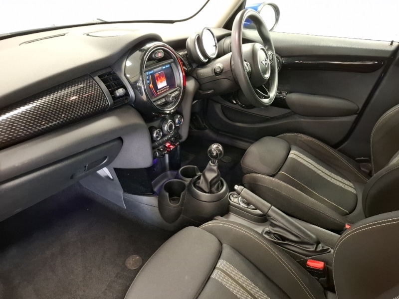 Used MINI Cooper 2019 for sale - 76366116: Photo 5