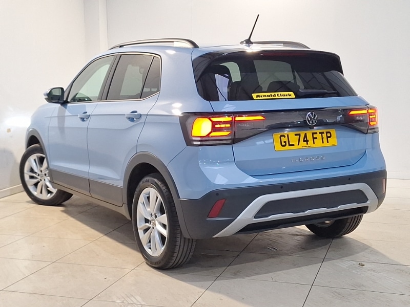 Used Volkswagen T-Cross 2024 for sale - 77115360: Photo 3