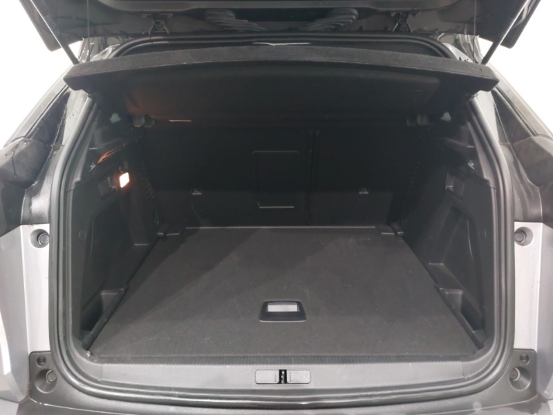 Used Peugeot 3008 2023 for sale - 76325321: Photo 8
