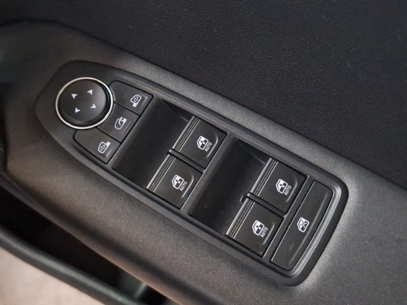 Used Renault Captur 2020 for sale - 77911901: Photo 12