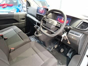 Used Vauxhall Vivaro 2025 for sale - 78913265: Photo