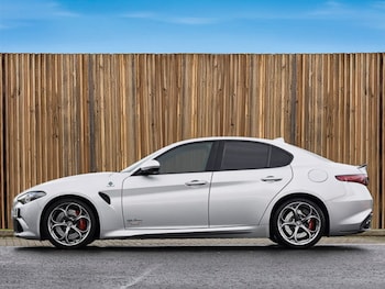 Used Alfa Romeo Giulia 2020 for sale - 77170139: Photo