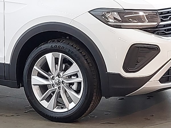 Used Volkswagen T-Cross 2025 for sale - 76179155: Photo 9