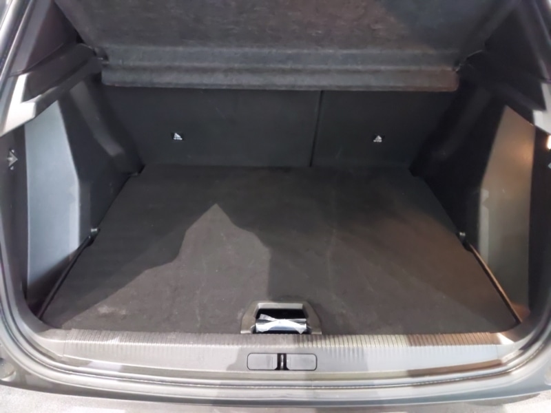 Used Peugeot 2008 2023 for sale - 76544040: Photo 8