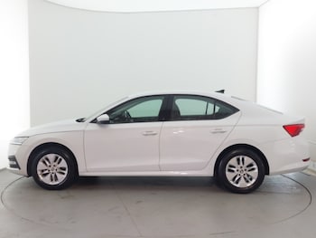 Used Skoda Octavia 2023 for sale - 76107850: Photo 4