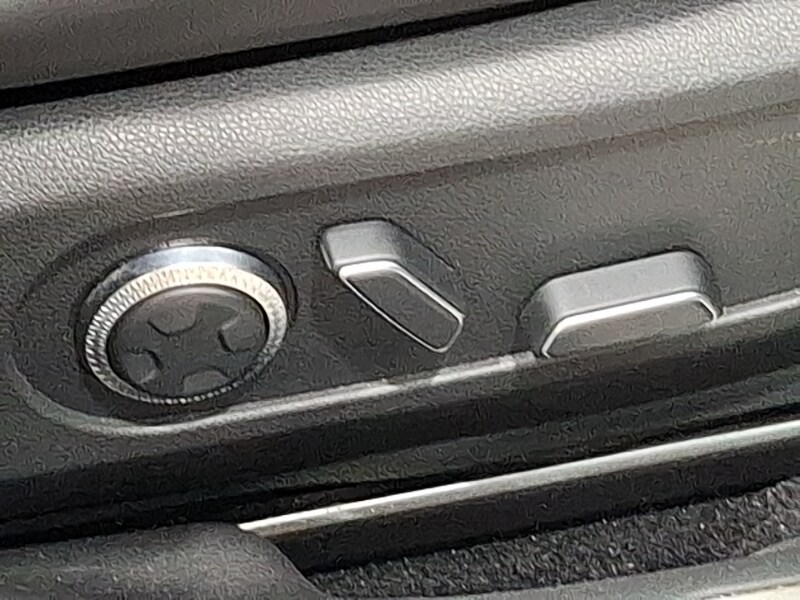 Used Genesis GV60 2023 for sale - 77702497: Photo 12