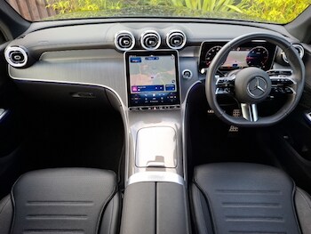 Used Mercedes-Benz GLC 2024 for sale - 77912260: Photo