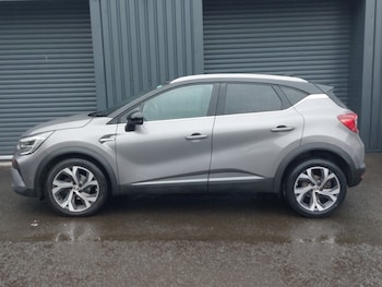 Used Renault Captur 2022 for sale - 77875371: Photo