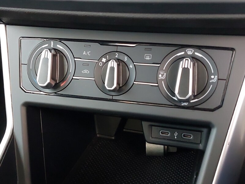 Used Volkswagen Polo 2023 for sale - 77762168: Photo 11