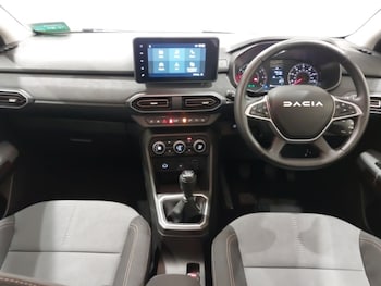 Used Dacia Sandero Stepway 2024 for sale - 75551500: Photo
