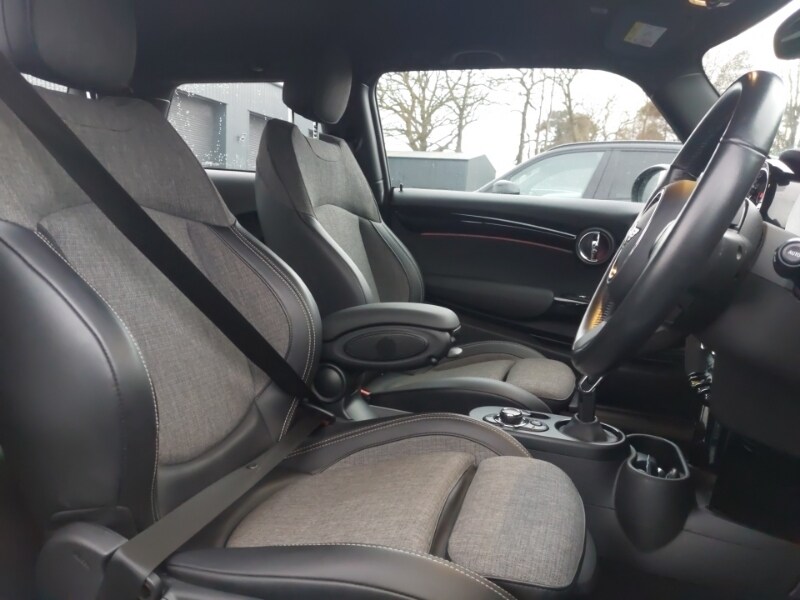 Used MINI Hatch 2023 for sale - 77503875: Photo 11