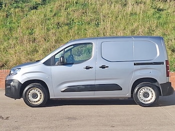 Used Citroen Berlingo 2023 for sale - 76880763: Photo