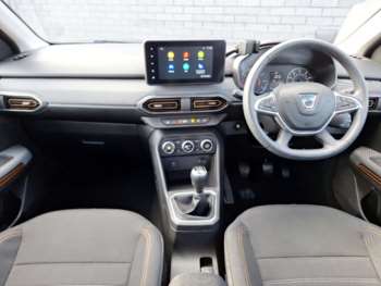 Used Dacia Sandero Stepway 2022 for sale - 74988734: Photo