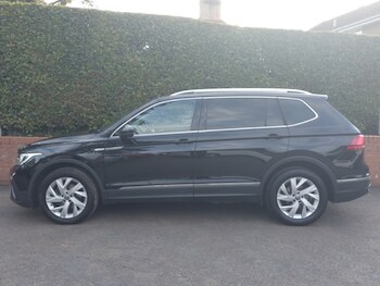 Used Volkswagen Tiguan Allspace 2024 for sale - 76091400: Photo