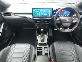 Used Ford Focus 2023 for sale - 77875382: Photo