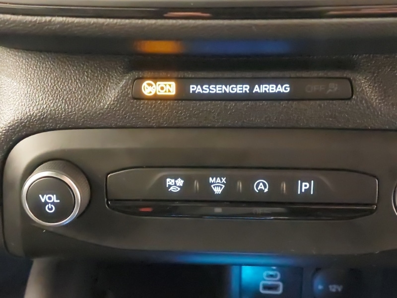 Used Ford Focus 2023 for sale - 78187433: Photo 12