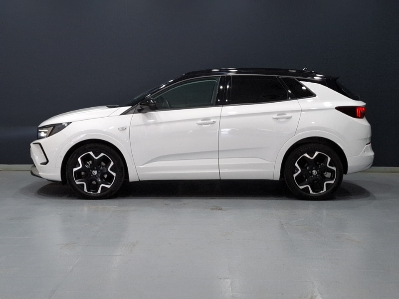 Used Vauxhall Grandland 2023 for sale - 76619312: Photo 4