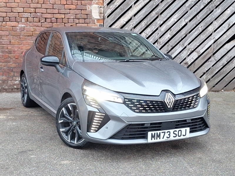 Used Renault Clio 2024 for sale - 76709000: Photo 1