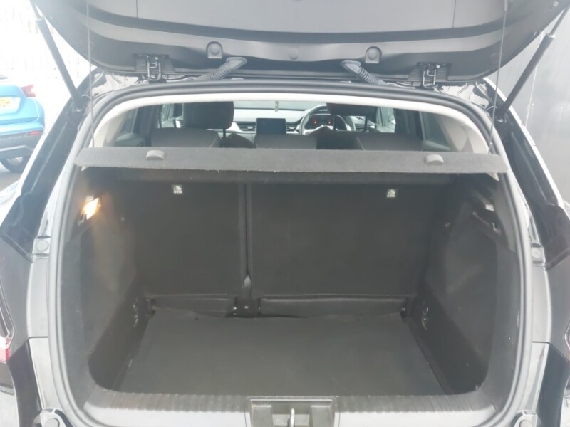 Used Renault Captur 2023 for sale - 77717479: Photo 8