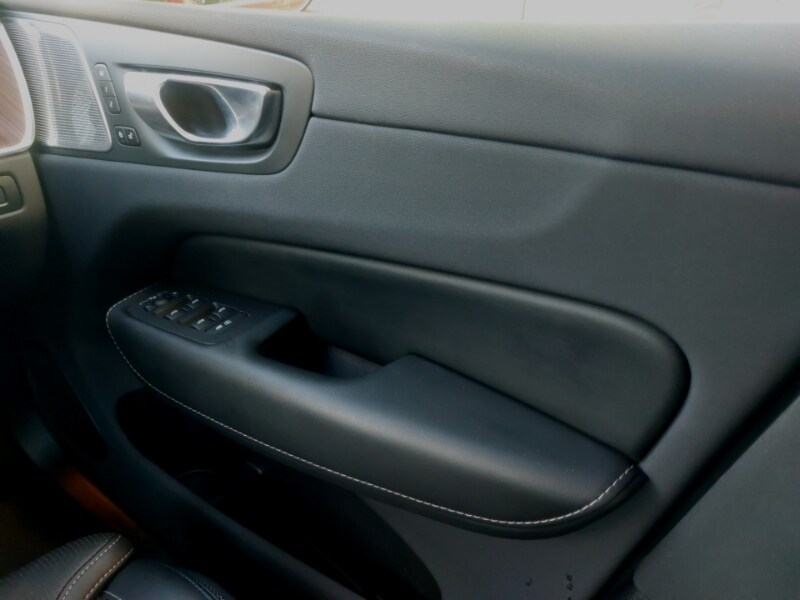 Used Volvo XC60 2024 for sale - 78198499: Photo 10