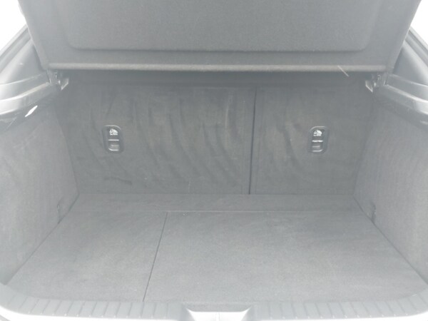 Used Mazda CX-30 2021 for sale - 76187657: Photo 8