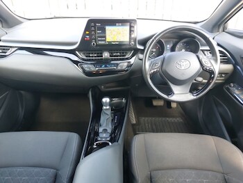 Used Toyota C-HR 2020 for sale - 78327868: Photo