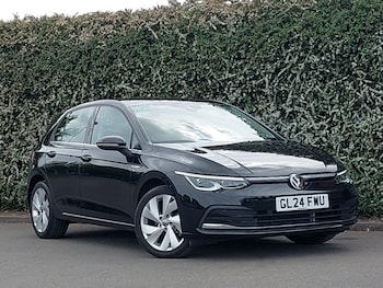 Used Volkswagen Golf 2024 for sale - 79555188: Photo